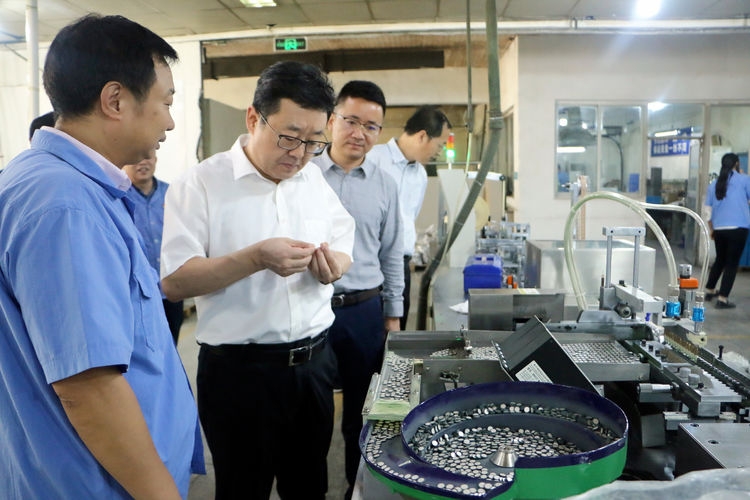 集團安全生產(chǎn)百日行動督導組到西無二集團、汽車工業(yè)公司督導檢查
